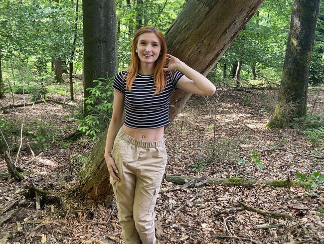 Anny Belle Porno Video: Outdoor fi** im Urlaub! Spontan in die Fresse GEspri**T!