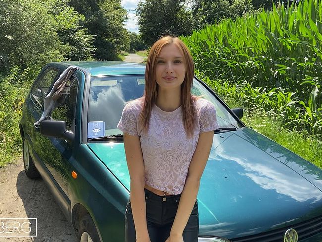 Anny Belle Porno Video: Teeniemusc** Outdoor vollgespri**t!