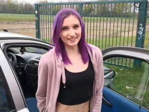 Anny Belle Porno Video: Teenyface VOLLGEKLEISTERT!! ars**KALT und ars**GEIL!